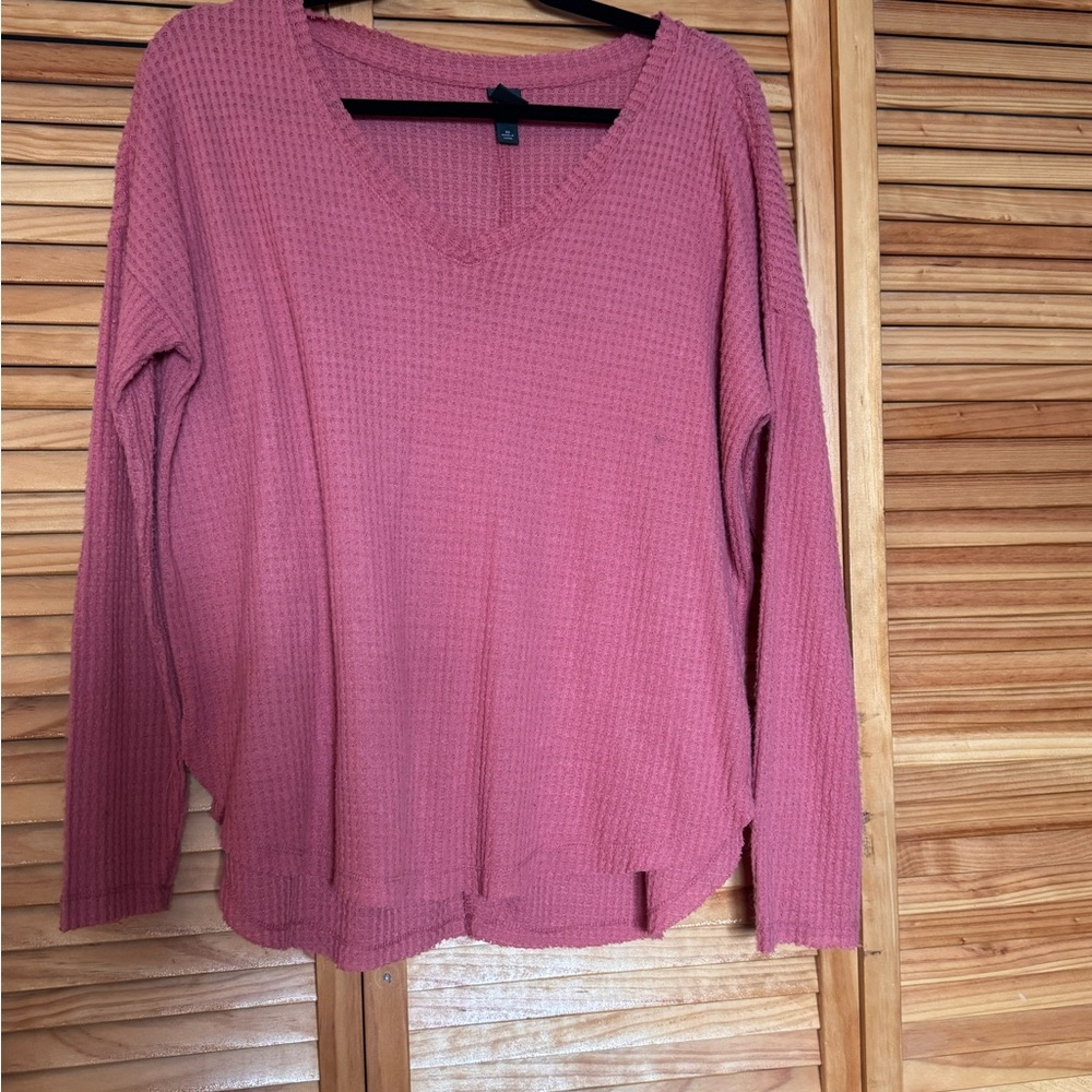 Women's Pink V-Neck Waffle Knit Top